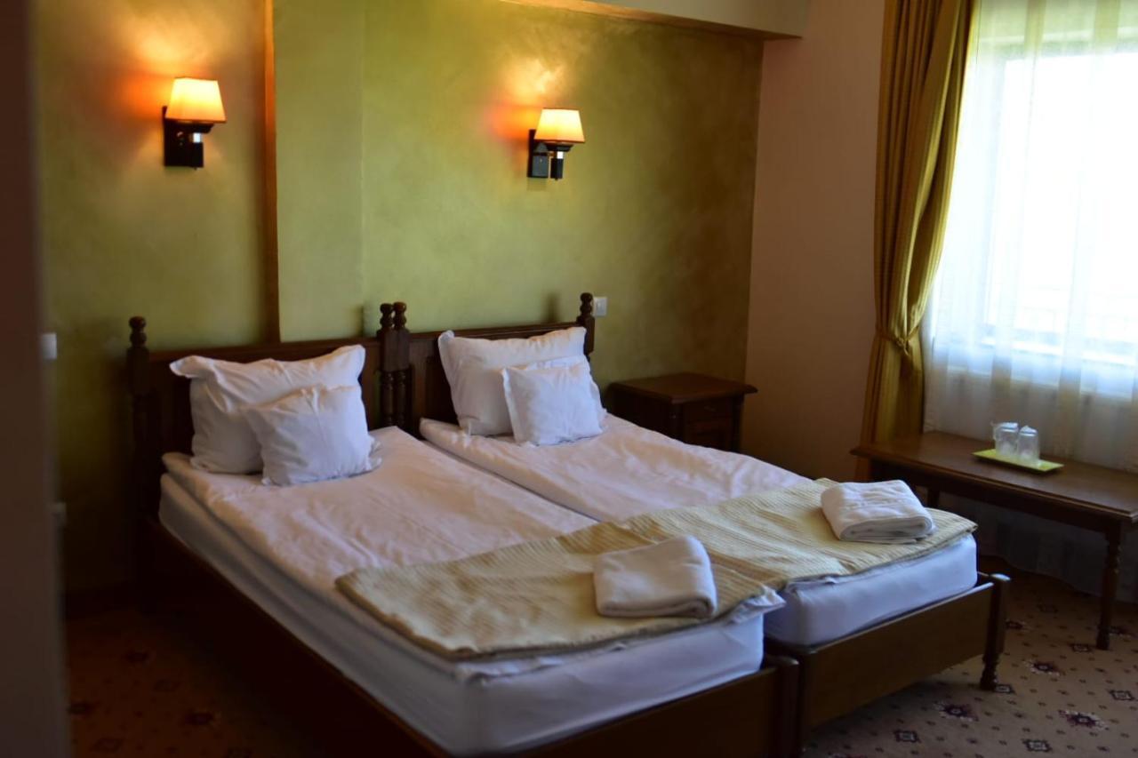 מלון סקלה Bellavista Brasov מראה חיצוני תמונה